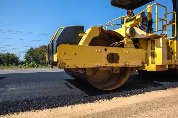 Best Concrete Paver Driveway  in Earlimart, CA